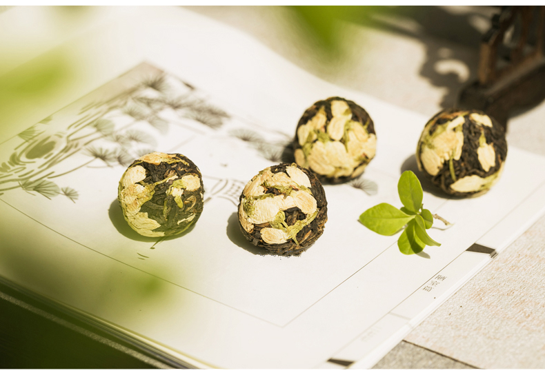 滇红茶叶工艺花茶球18颗花香红茶龙珠云南茉莉百合玫瑰组合礼盒装