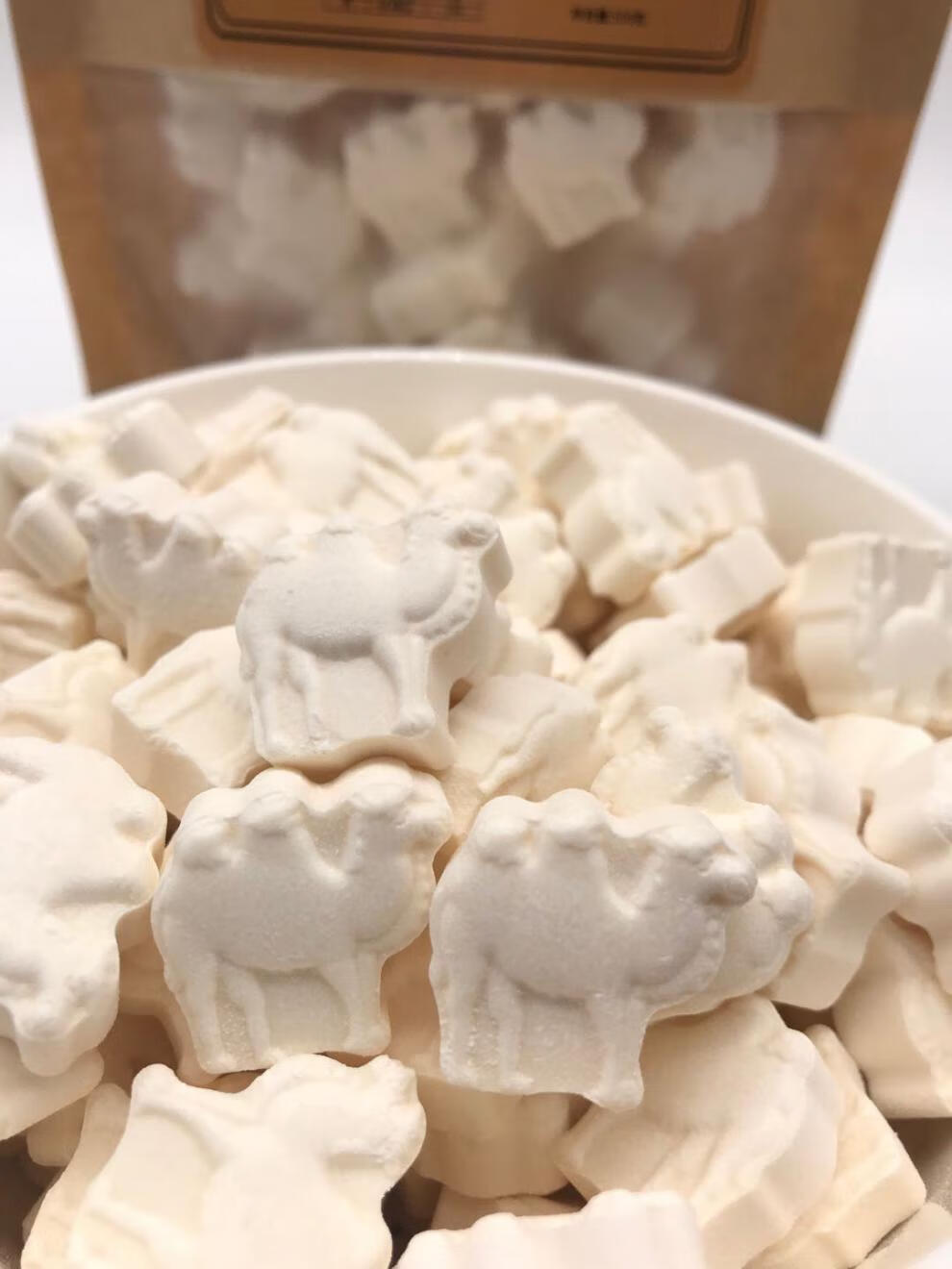 新疆特产骆驼奶贝250克干吃高钙奶片儿童休闲零食驼奶贝驼奶贝250克