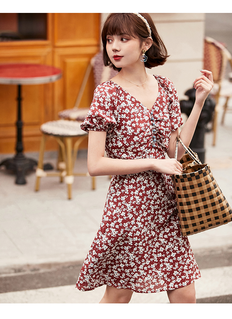 oecev领碎花连衣裙2021夏装新款女装少女复古气质设计感显瘦裙子 枣红