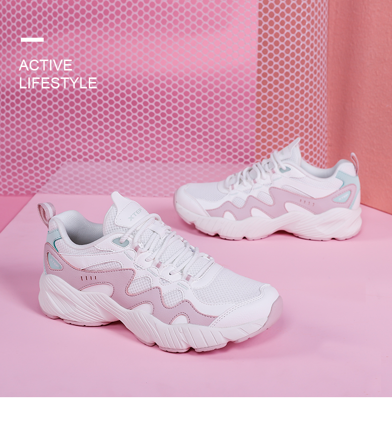 特步女鞋时尚老爹鞋2021夏季新款女士复古休闲鞋轻便运动鞋学生板鞋