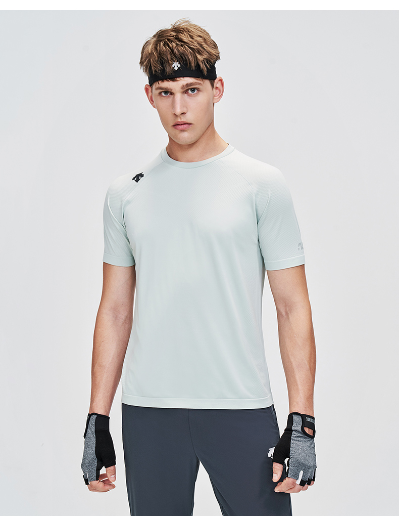 迪桑特(descente) running 男子运动短袖t恤 d1331rts44 藏青色-nv xl