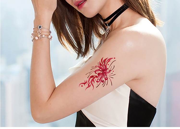 彼岸花的魅力与刺青背后的深意：解密美丽与命运的交汇