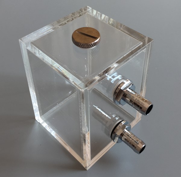 电脑水冷水箱 透明小水箱 迷你散热器diy方形水冷水箱 亚克力水箱 单