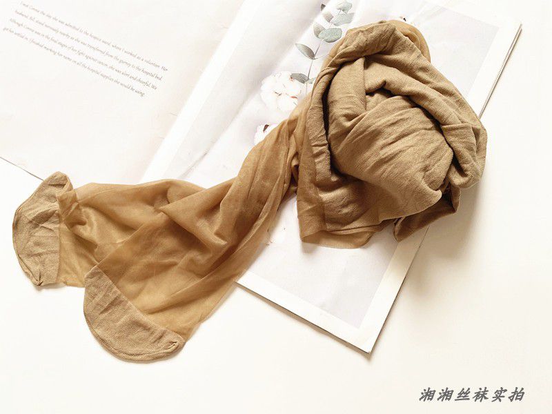 油亮丝袜马油袜夏油光性感加长大码油亮光泽丝袜200斤胖高个子连裤袜