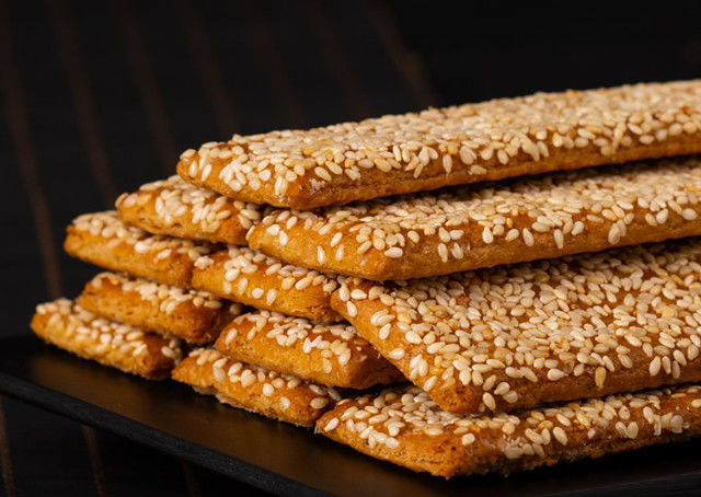 脆饼南通特产芝麻薄松传统糕点8090怀旧休闲零食礼袋装老人饼干椒盐味