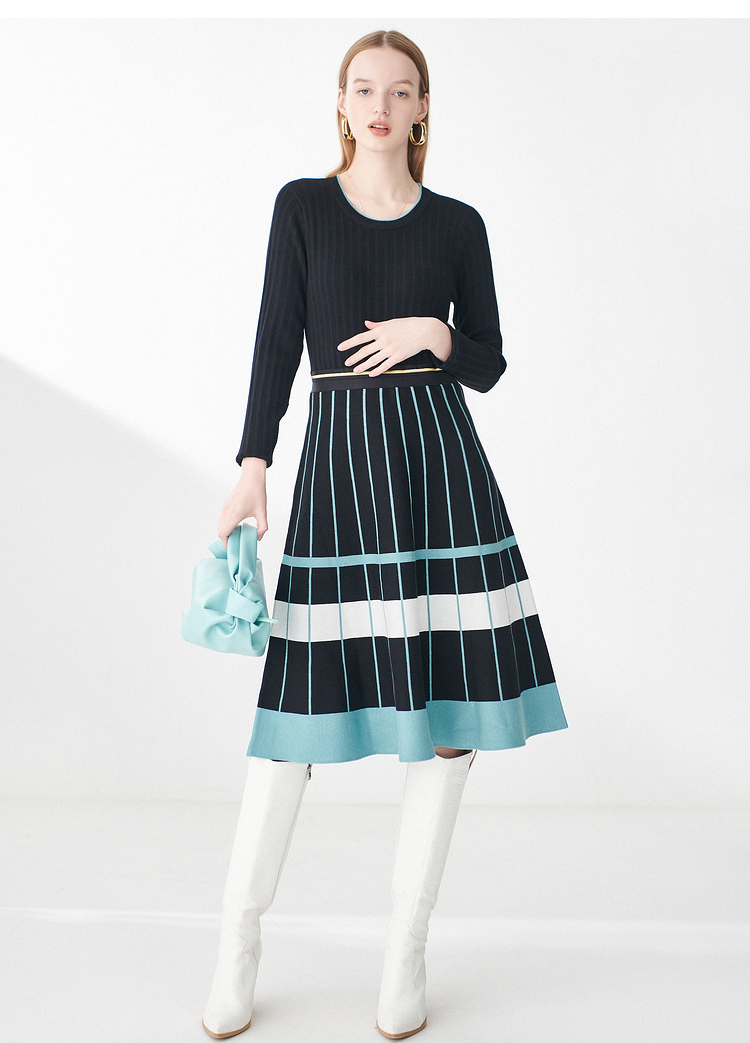 psalter诗篇影儿女装2021春季新款撞色包边圆领高腰条纹针织连衣裙