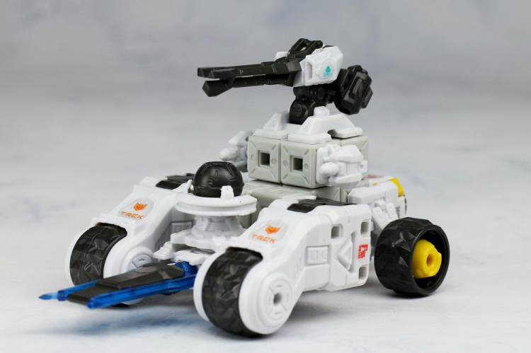 重装上阵 toyseasy 重装上阵机甲盲盒 套装潮玩玩具 小蜜蜂小王子 1个