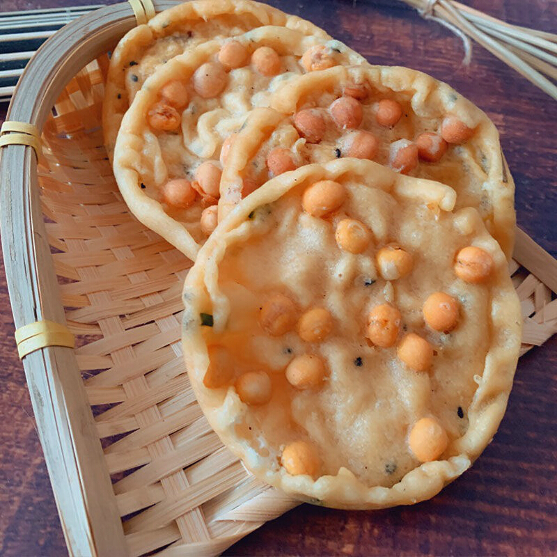 江西特产豆巴子赣州大余零食小吃月亮巴蔬菜花生粑赣南客家铁勺饼腌菜