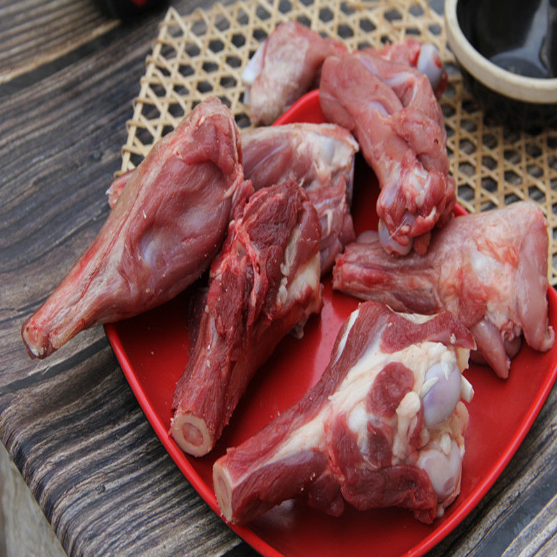 帶肉新鮮羊棒骨帶肉羊骨頭羊拐筋關節肘骨筋生的純羊拐骨冷凍批發鮮露