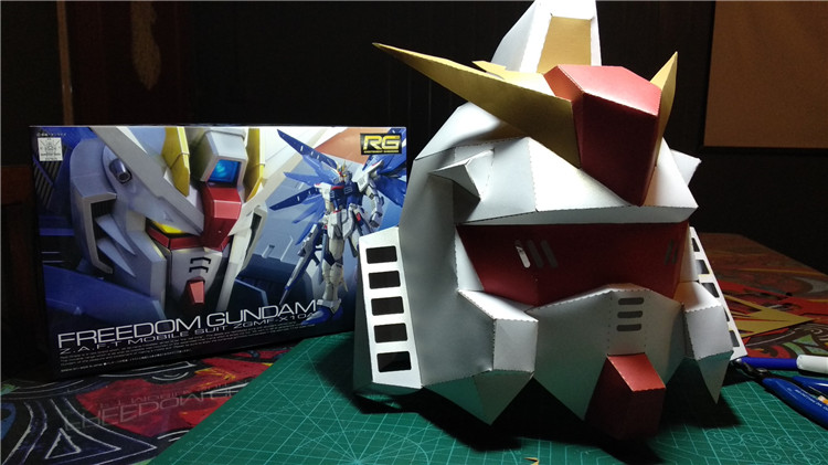 高达面具 创意机器人头套机动战士高达面具gundam头盔可头戴敢达头像