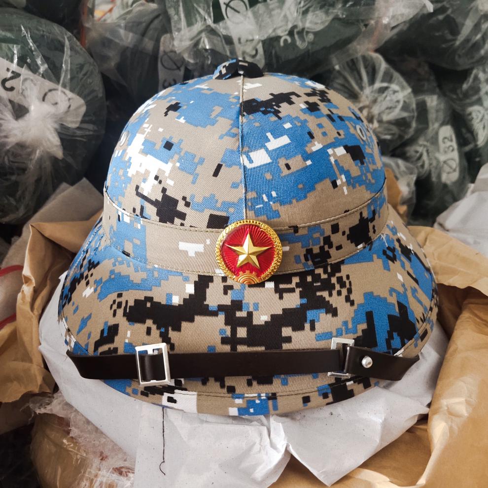 越南士兵头盔图片