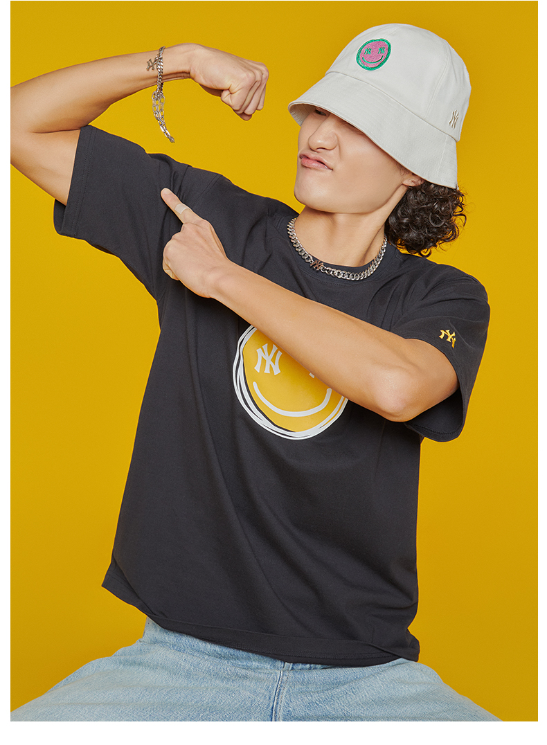 mlb官方 男女笑脸印花t恤情侣短袖宽松运动休闲22春夏新款tsl90