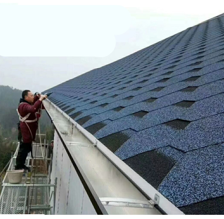 自粘型沥青瓦防水油毡瓦屋顶阳光房顶德高瓦片木屋隔热玻纤瓦厂家嘉际