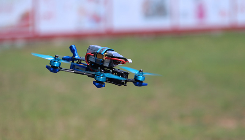 顺丰毒刺穿越机套装无人机到手飞竞速fpv高清数字图传hd航拍暗黑毒刺