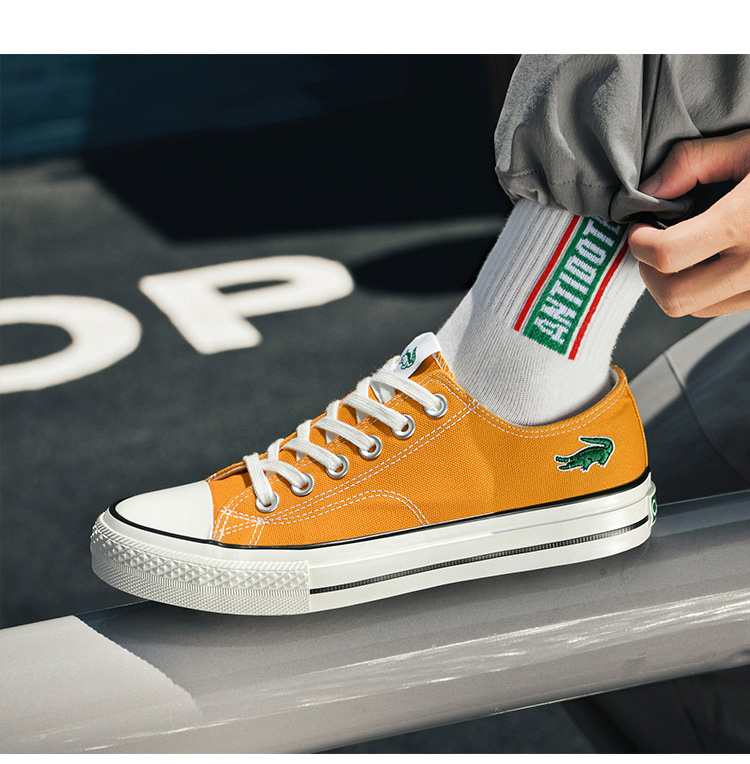 卡帝乐鳄鱼(cartelo)鳄鱼白色板鞋男夏季透气低帮帆布鞋男士潮流百搭