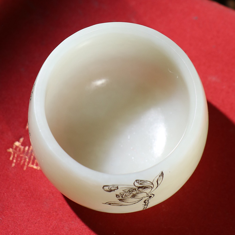 玉石茶杯酒杯白玉玉石酒杯茶具天然新疆和田玉杯子酒具