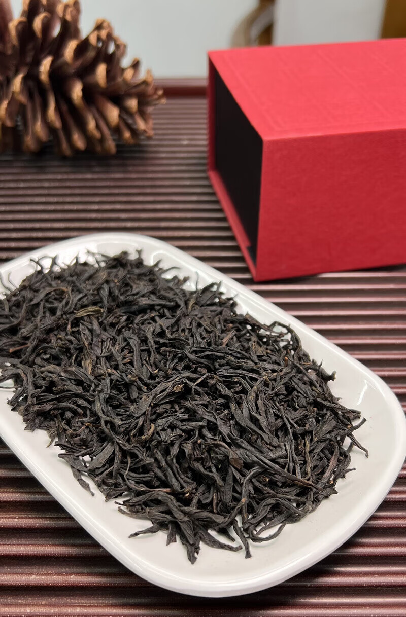 铁观音礼盒装茶叶福建安溪乌龙茶新茶大红袍金骏眉小种手工盒茶礼