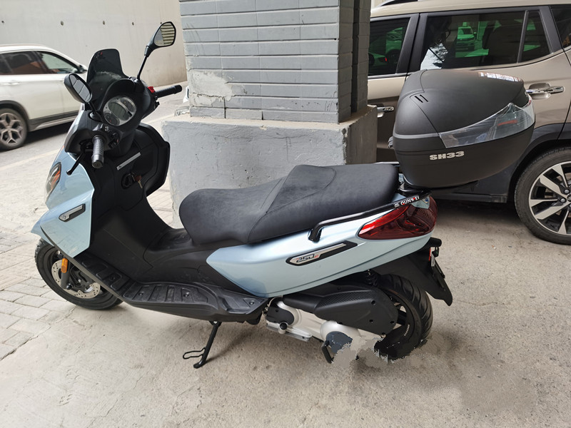 适用于踏板摩托车宗申比亚乔x7后货架 250t尾箱架后衣架尾翼改装