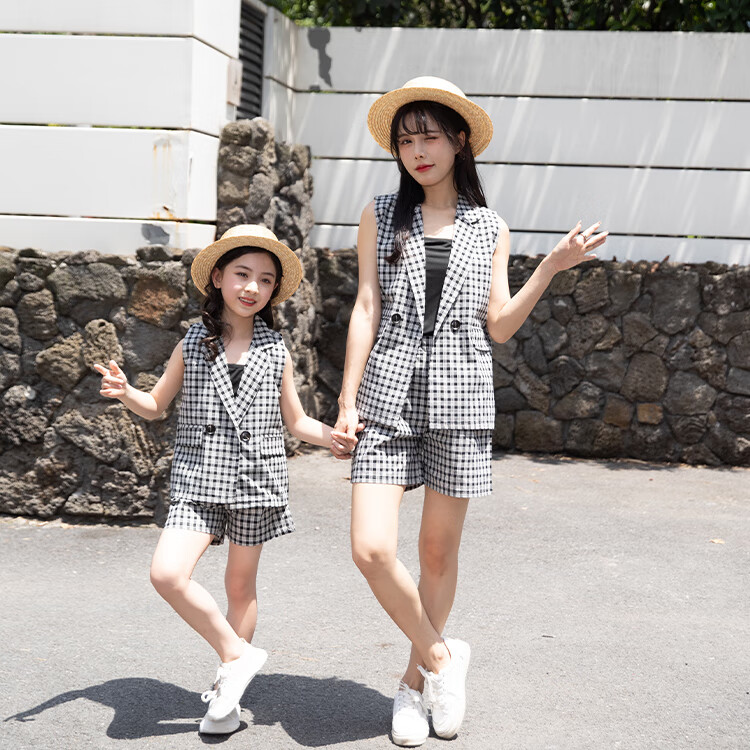 2021新款学院风中大童格子西服外套亲子母女装时尚百搭女孩礼服演出服