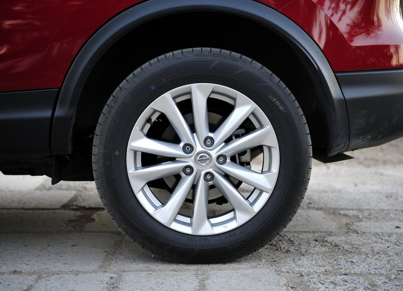 适用16 17 18寸逍客轮毂蓝鸟骐达天籁奇骏启辰t70帅客劲客改装钢圈