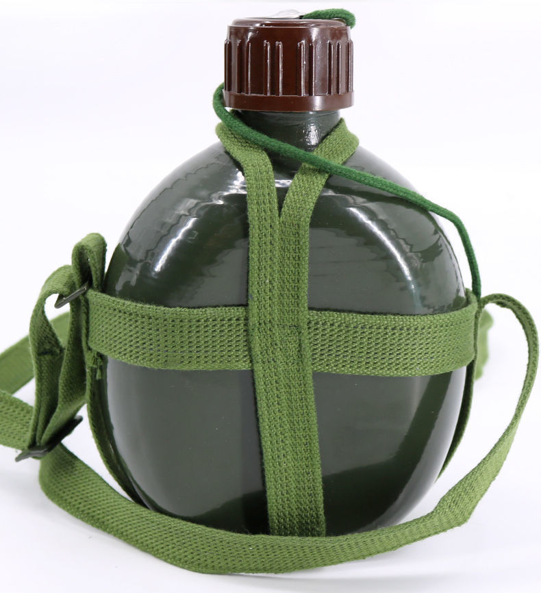 训练水壶迷彩加厚配发军训用行军水壶老式便携式酒壶野外军用旅运动背