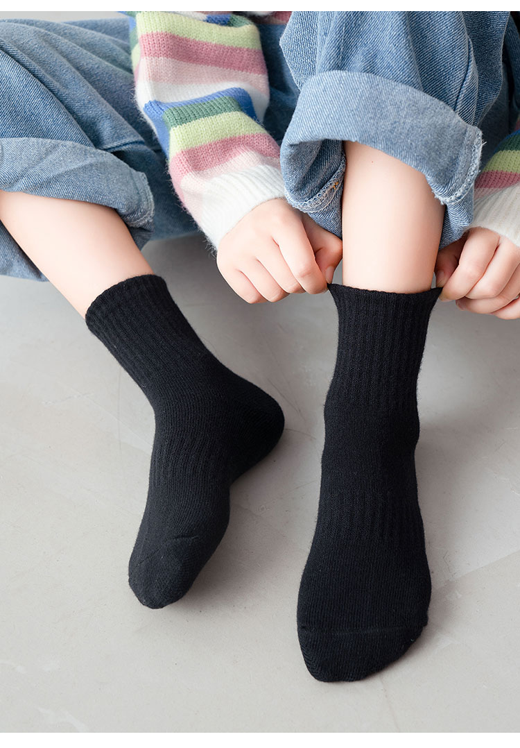 运动男童黑色运动袜女童中筒袜纯色黑袜纯棉学生短袜儿童袜子春夏棉袜