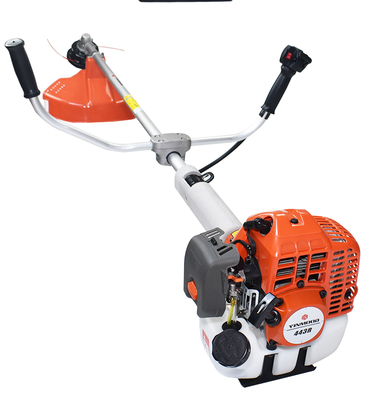 进口打草机二冲程侧挂割草机汽油机草坪除草机割灌机修边 英牧443r