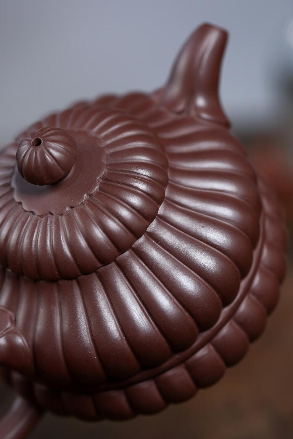 【官方旗舰】鑫祥势宸原矿老料紫泥纯手工筋纹菊蕾紫砂壶名家杨志华