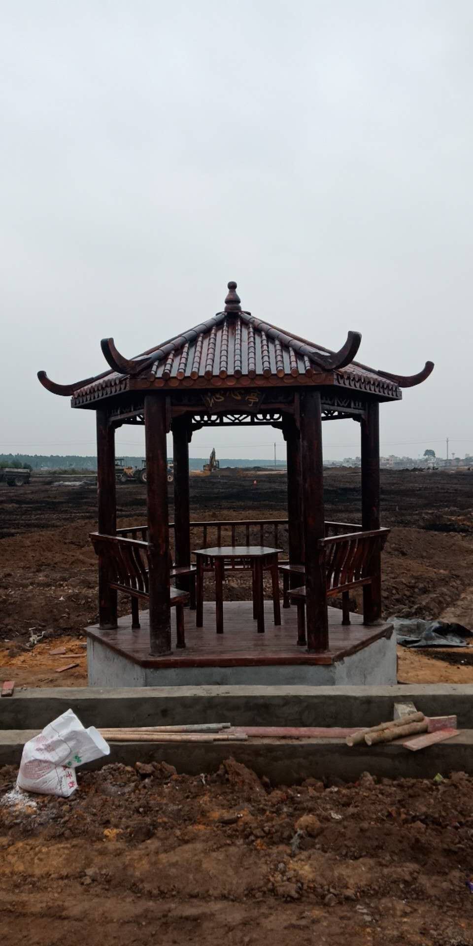 木屋凉亭小木屋六角亭仿古亭工地茶水亭遮雨棚阳光棚防腐木凉亭走廊