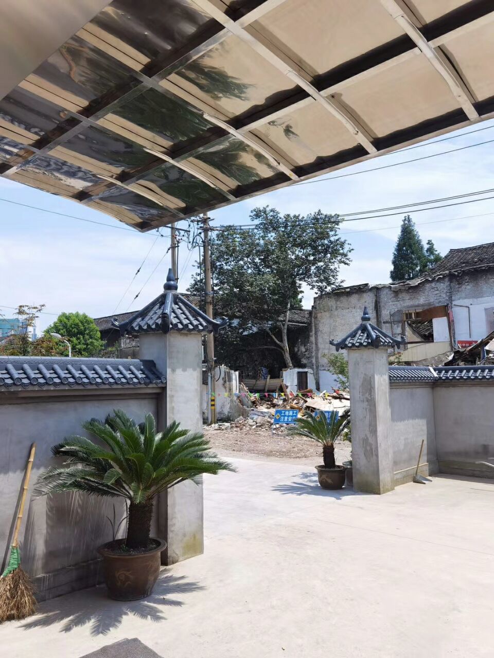 树脂瓦片中式屋檐屋顶琉璃瓦古建门头小青瓦塑料围墙瓦昂宇双面一体瓦