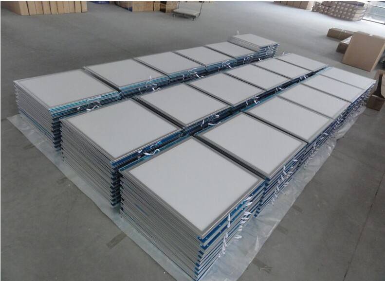 防水石膏板600600三防洁净装饰板6060规格办公室天花板吊顶材料自装