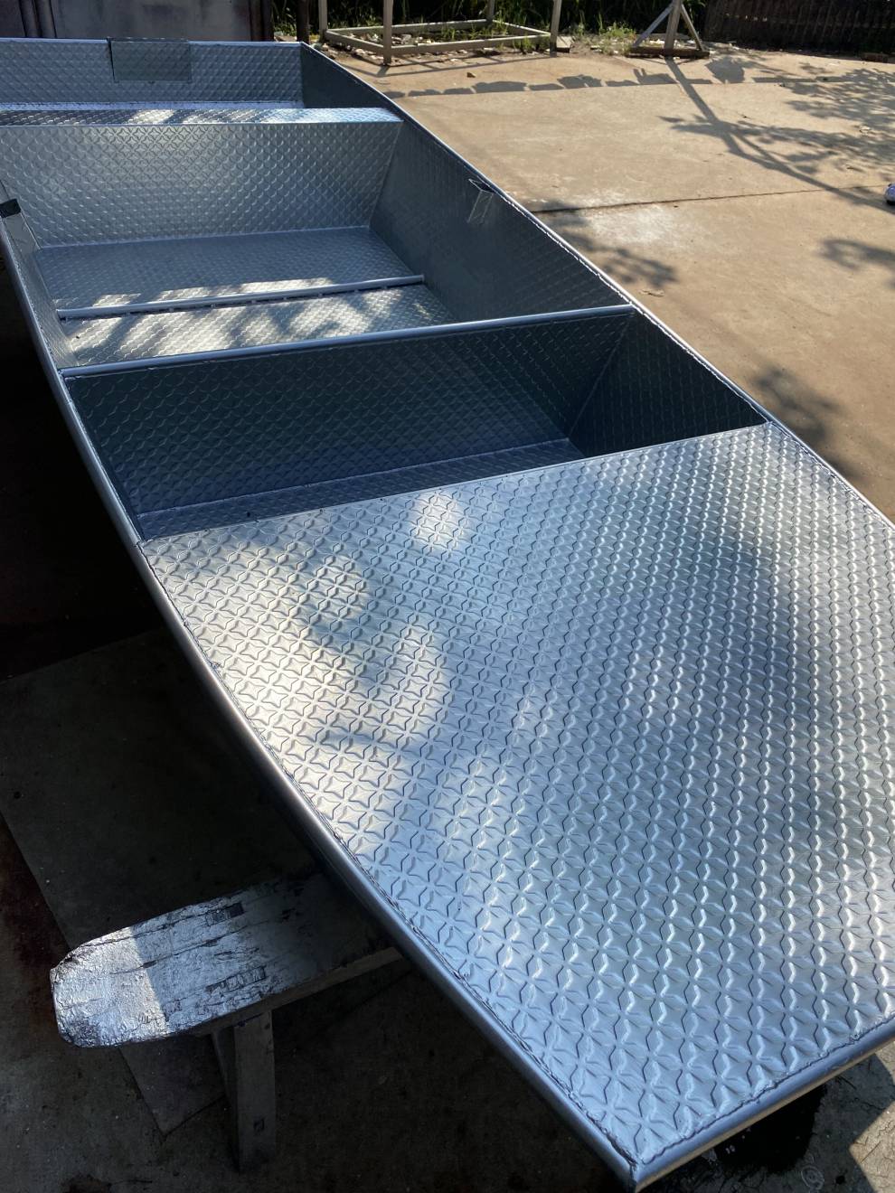 渔船小铁船加厚镀锌铁皮钓鱼船渔船养殖打鱼铁船小船撒网游艇可配推进