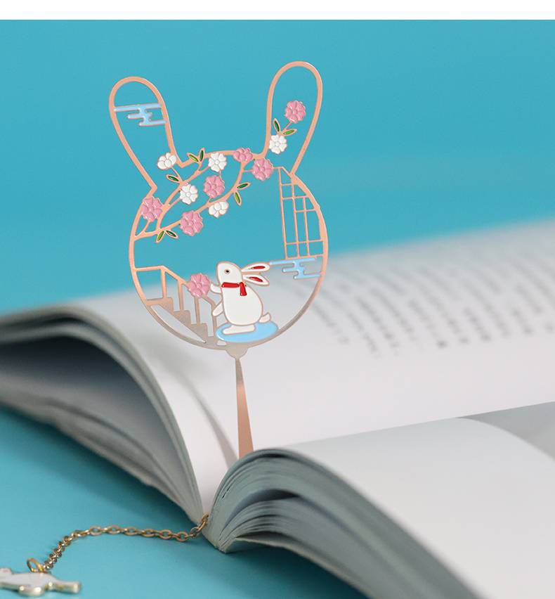 黄铜金属镂空猫咪团扇书签可爱简约文艺精美流苏夜光琉璃珠唯美吊坠