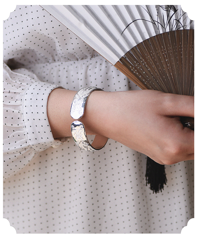 百岁坊足银990压立体龙凤手镯龙凤吉祥传统女款中老年银镯送长辈 足银