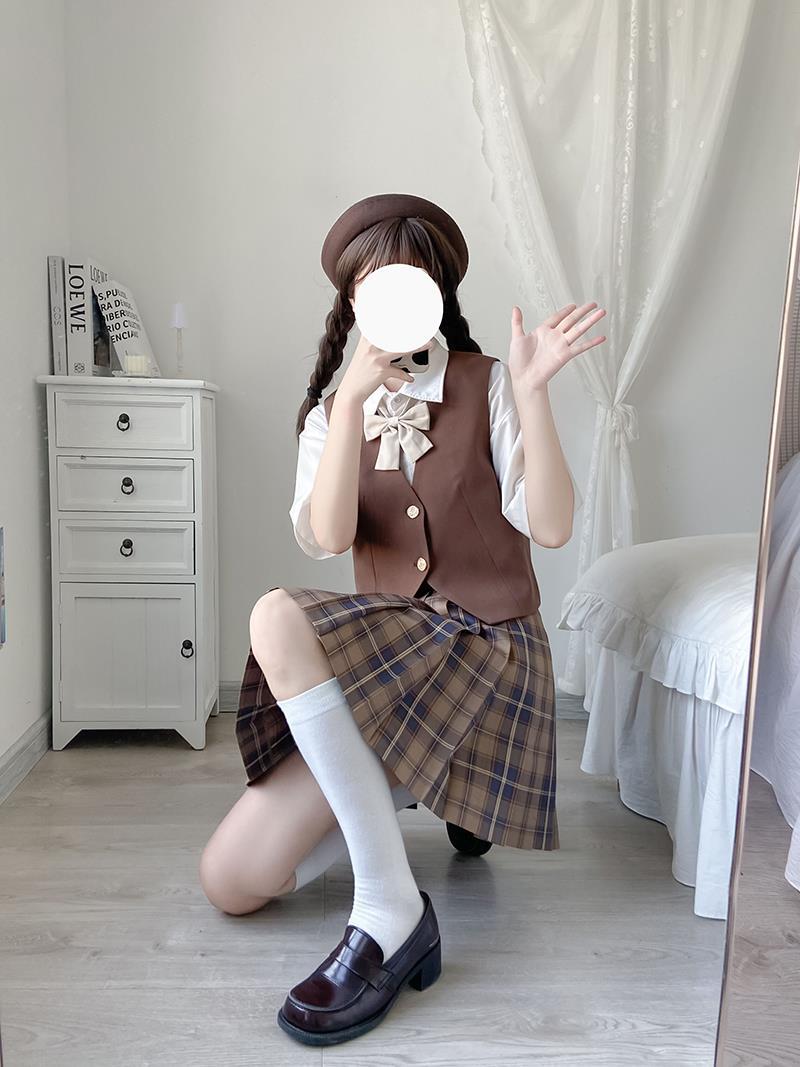 jk制服西装马夹背心女学生复古显瘦百搭背心马甲jkdk男女春秋款潮棕色