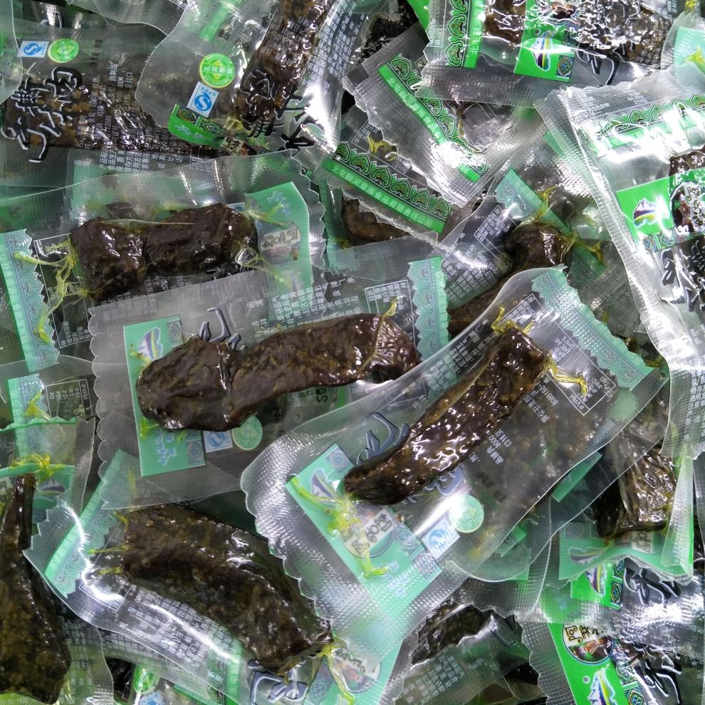手撕风干牛肉干 香辣味(紫色袋子),原味(蓝色袋子) 孜然味(绿色袋子)