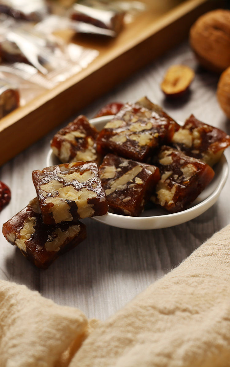 南枣泥核桃糕传统手工网红零食切糕点特产小吃红枣无添加糖果400gx2袋