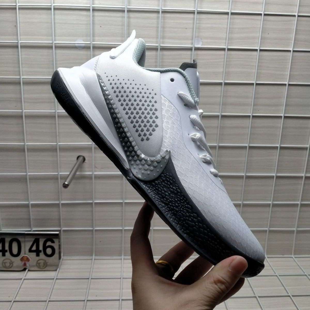 耐尅联名mamba fury ep科比曼巴6代湖人曼巴实战透气篮球鞋2088-101