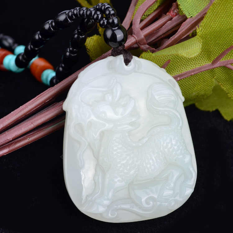 charm knife和田玉麒麟吊坠玉石麒麟项链男女玉挂件牌子十八罗汉项链