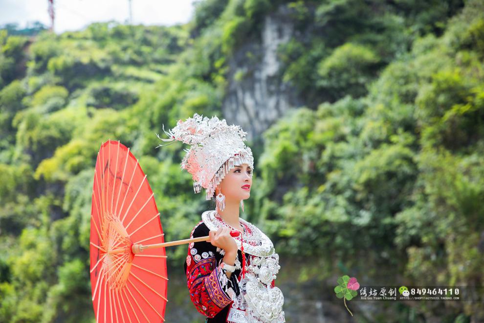 少数民族服装女设计感贵州少数民族风服装女新款苗族盛装礼服新娘敬酒