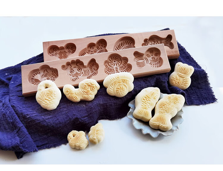儿童月饼饼干南瓜饼绿豆糕点心榼子七夕巧果木质烘焙模具两孔元宝鱼