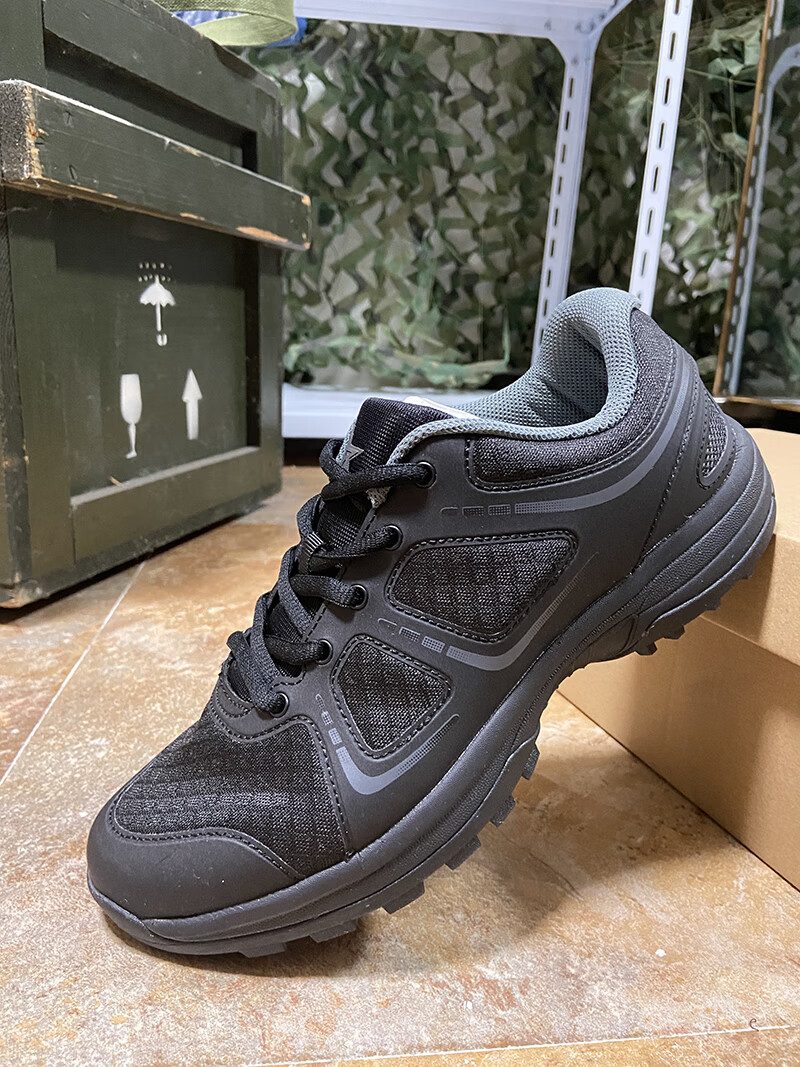 19体能训练鞋 男超轻透气跑步19工装鞋黑色运动休闲鞋作训鞋