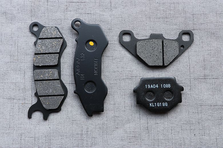 适用标致sf4qp150tc姜戈django前后刹车片碟刹皮制动片cbs前后刹车片