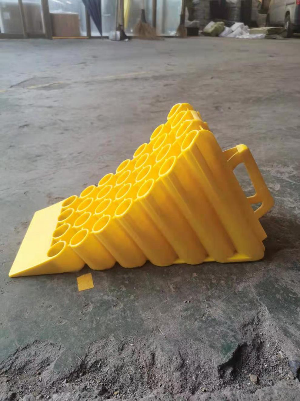 塑料止退器汽车防倒退车轮挡阻退器 大号塑料止退器【图片 价格 品牌 