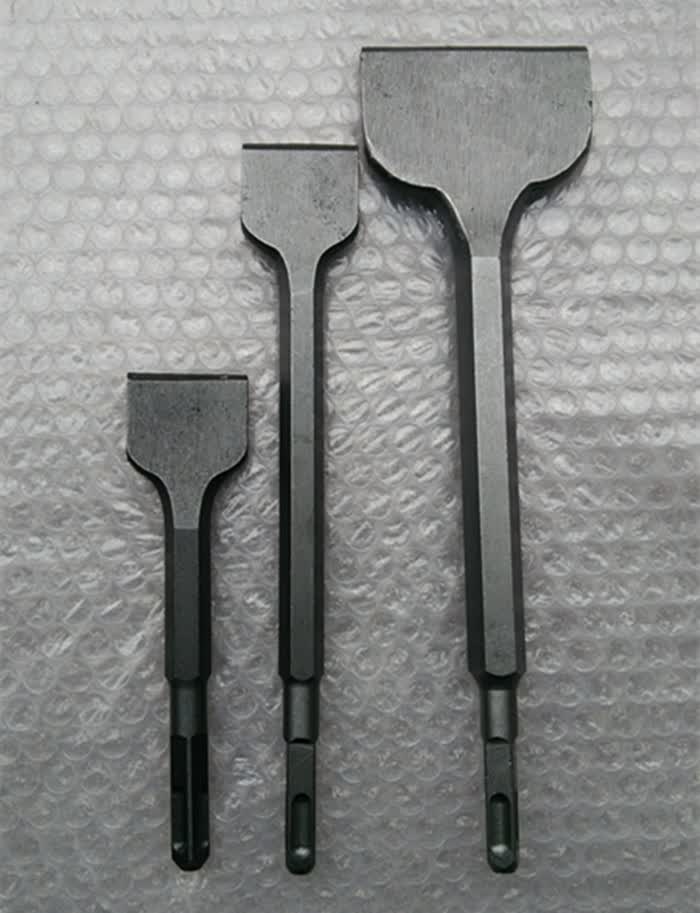 电锤薄凿子大电镐长六角加宽扁凿方柄四坑铲墙王弹簧钢线槽凿錾 灰色