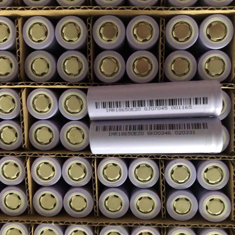 工厂18650锂电池3.