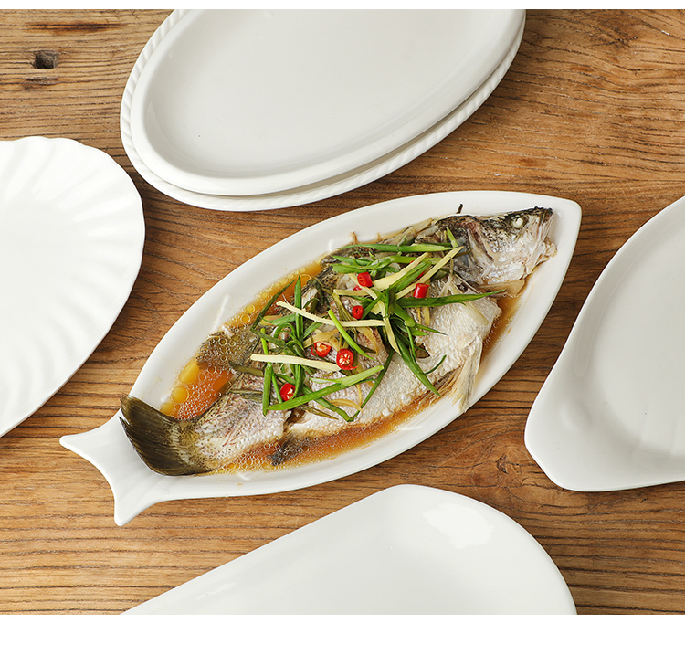 创意陶瓷鱼盘鱼形碟子家用蒸鱼盘大号鱼盘纯白酒店白色餐具10寸旦形厚