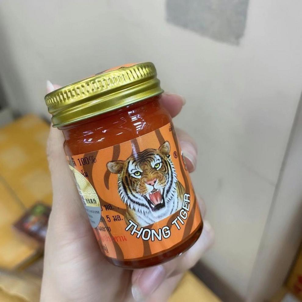 泰国金老虎膏原装官方代购thongtiger虎牌贴膏颈肩腰椎虎标油 老款