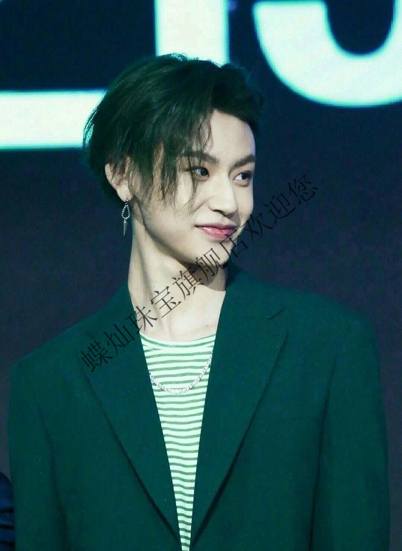 蝶灿耳坠男小鬼王琳凯同款耳钉无耳洞铆钉耳夹创意潮流个性嘻哈冷淡风