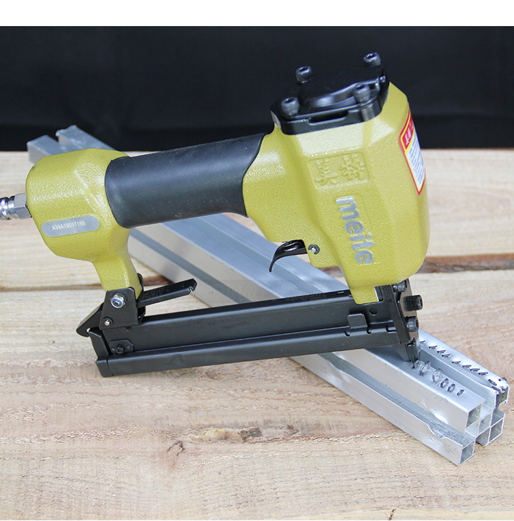 425k码钉枪u型 铝合金打钉机气钉枪马丁抢440k438k气动马钉枪 美特4